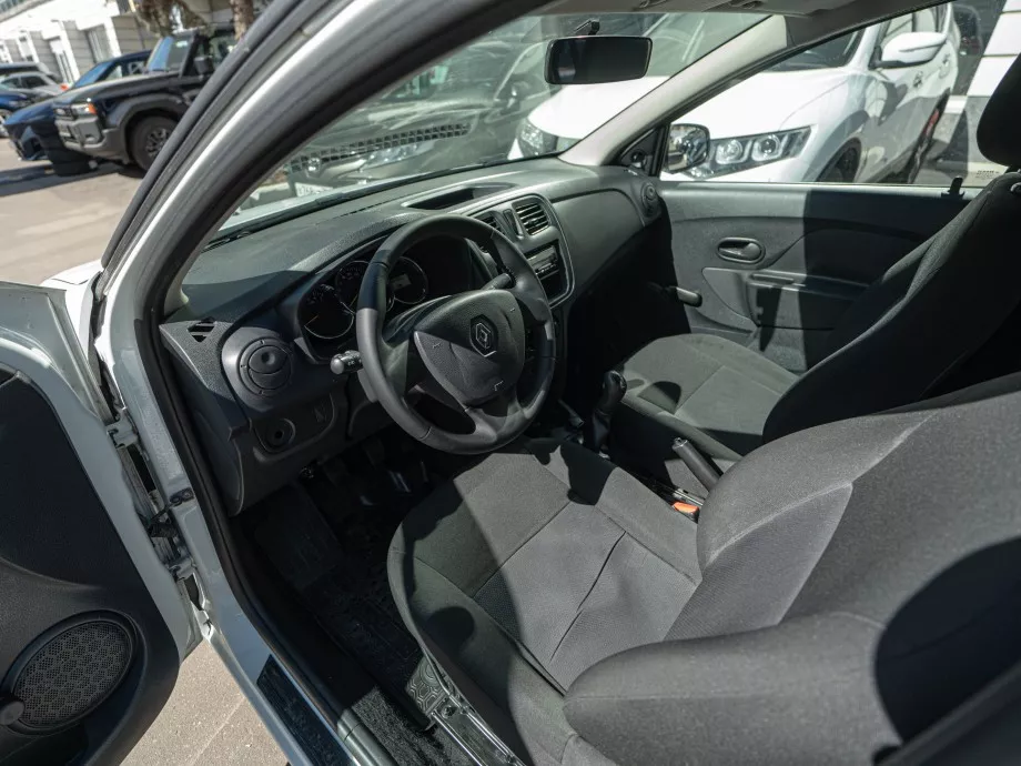 Renault Logan 2018