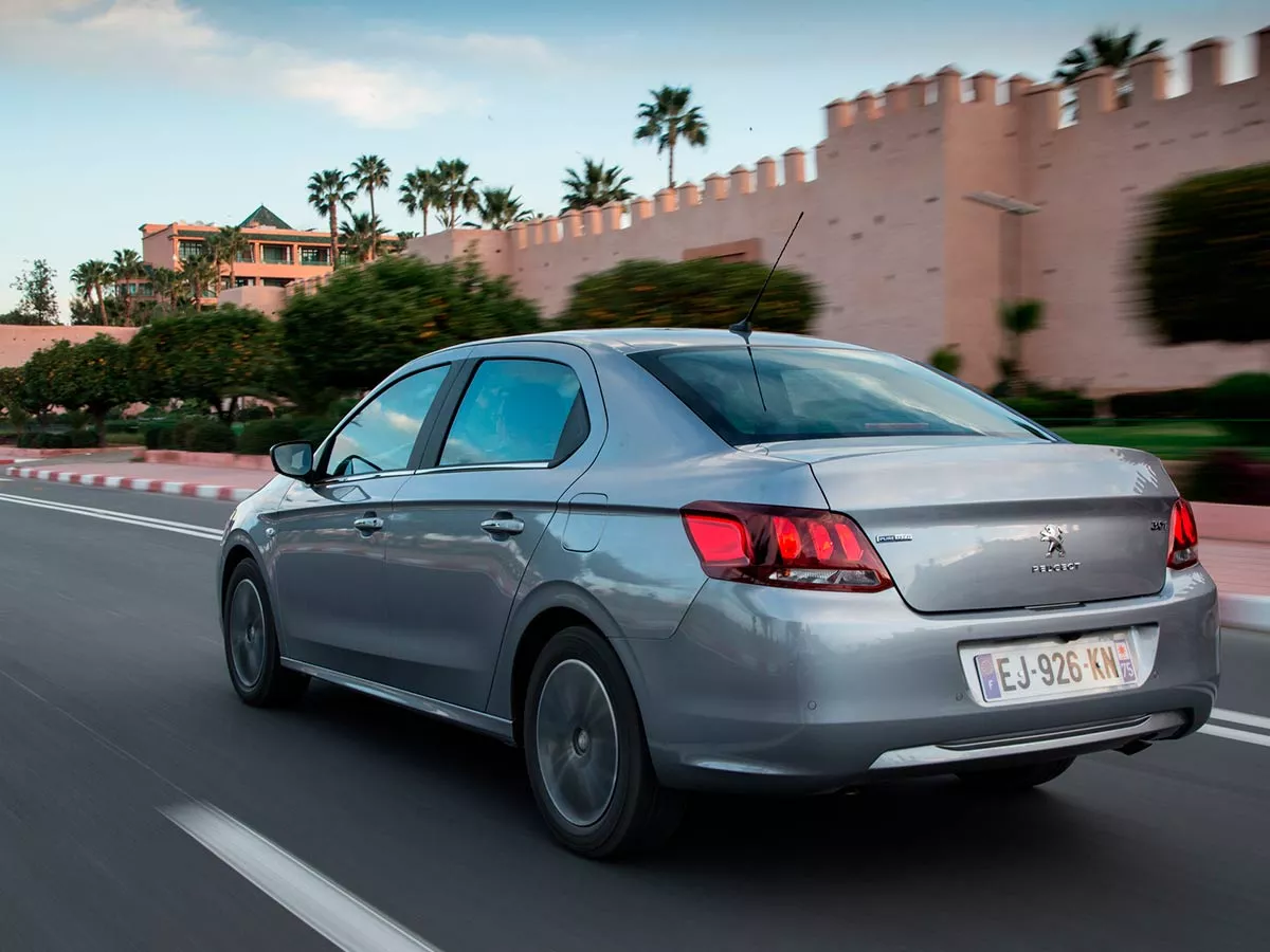 Peugeot 301
