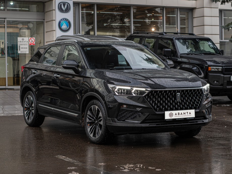 FAW Bestune T77 2022