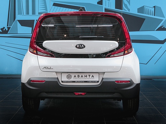 kia soul luxe white