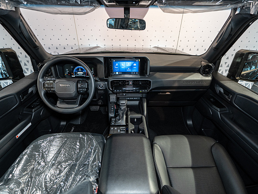 toyota land cruiser 250 comfort black