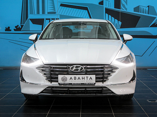 Hyundai Sonata Elegance 2.5 AT 180 л.c. авт. бензин